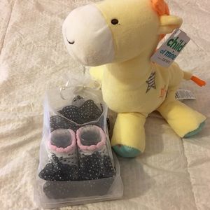 Baby Girl’s sock and headband